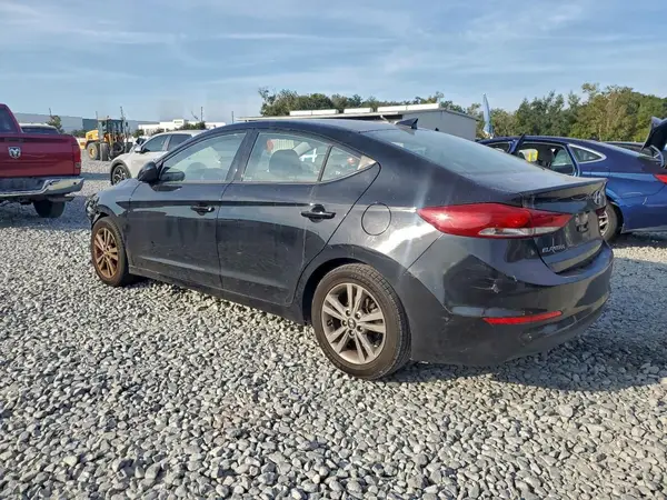 5NPD84LF8JH330121 2018 HYUNDAI ELANTRA - Image 2