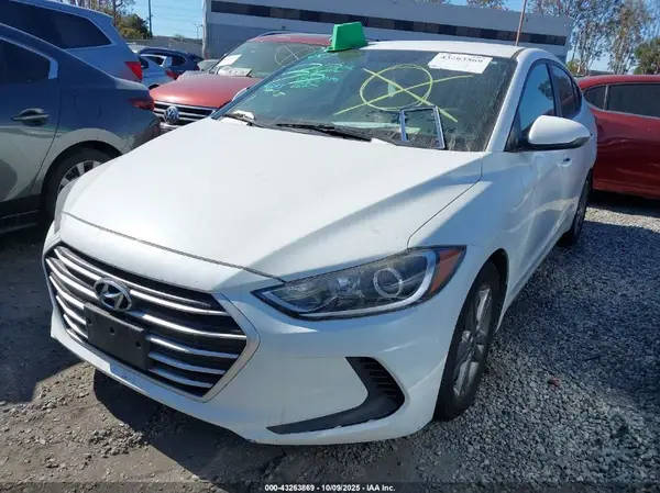 5NPD84LF8JH330183 2018 HYUNDAI ELANTRA - Image 2