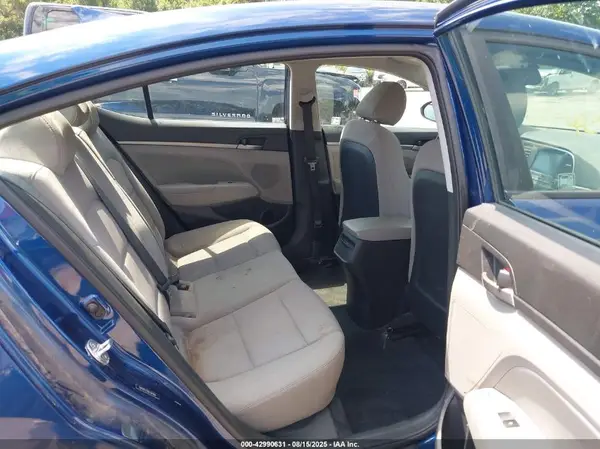 5NPD84LF8JH331088 2018 HYUNDAI ELANTRA - Image 8