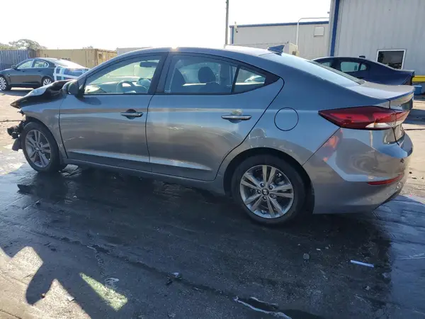5NPD84LF8JH331320 2018 HYUNDAI ELANTRA - Image 2