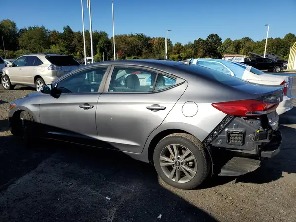 5NPD84LF8JH332225 2018 HYUNDAI ELANTRA - Image 2
