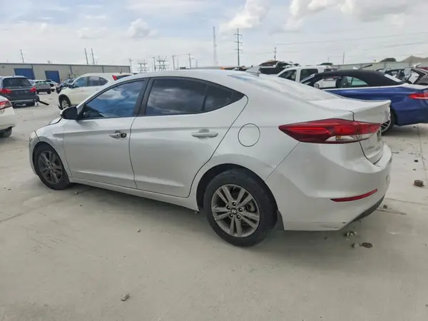 5NPD84LF8JH332936 2018 HYUNDAI ELANTRA - Image 2