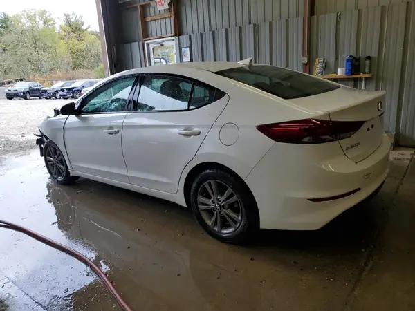 5NPD84LF8JH333939 2018 HYUNDAI ELANTRA - Image 2