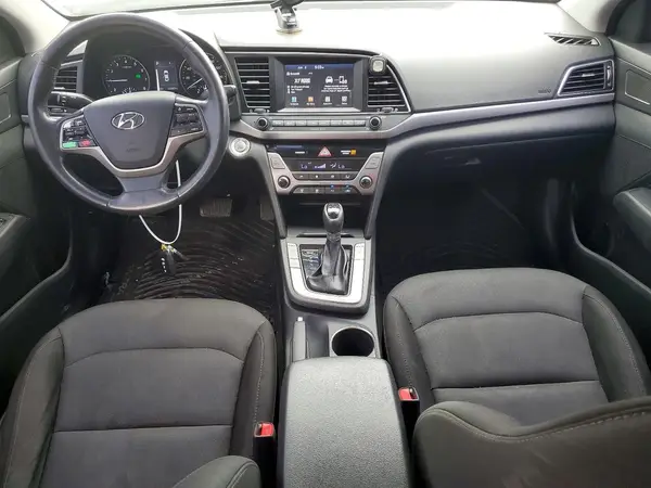 5NPD84LF8JH335674 2018 HYUNDAI ELANTRA - Image 8