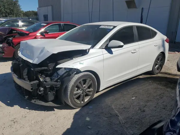 5NPD84LF8JH339871 2018 HYUNDAI ELANTRA - Image 1