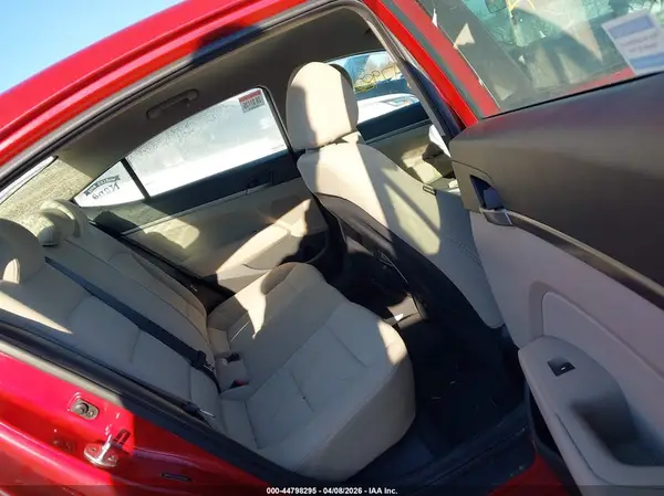 5NPD84LF8JH342267 2018 HYUNDAI ELANTRA - Image 8