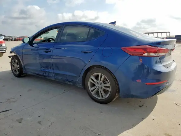 5NPD84LF8JH344875 2018 HYUNDAI ELANTRA - Image 2