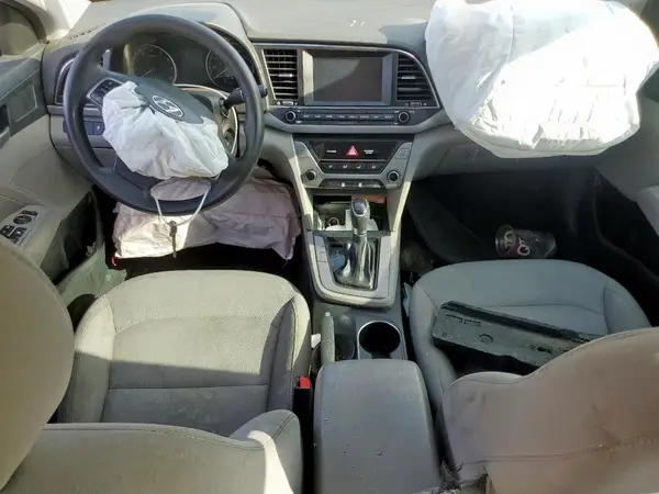 5NPD84LF8JH344875 2018 HYUNDAI ELANTRA - Image 8