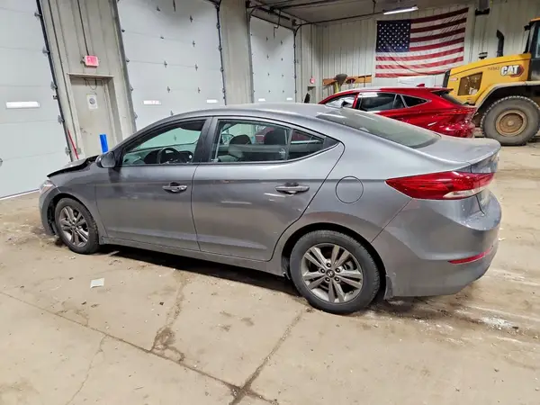 5NPD84LF8JH346562 2018 HYUNDAI ELANTRA - Image 2