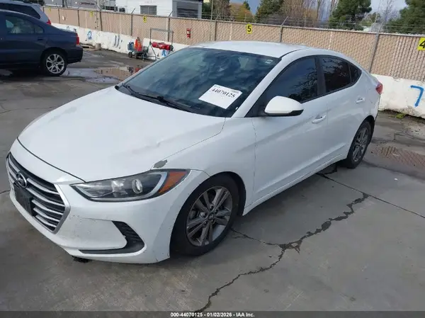 5NPD84LF8JH346822 2018 HYUNDAI ELANTRA - Image 2
