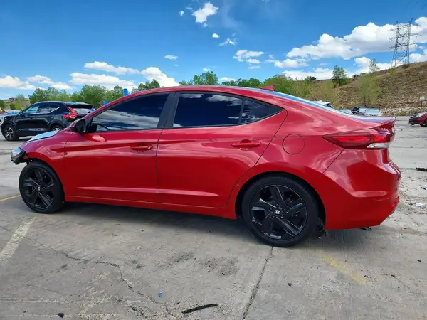 5NPD84LF8JH353561 2018 HYUNDAI ELANTRA - Image 2