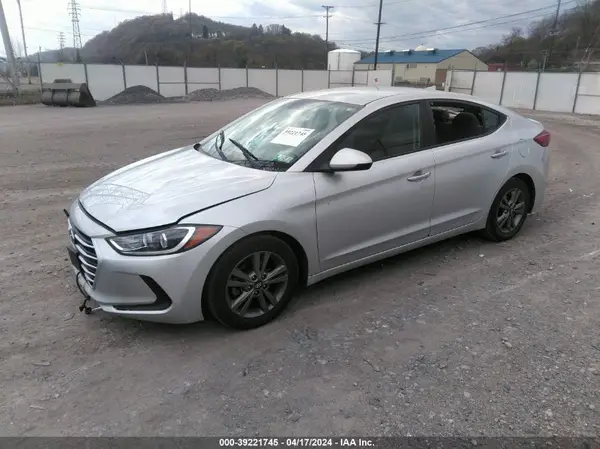 5NPD84LF8JH356234 2018 HYUNDAI ELANTRA - Image 2