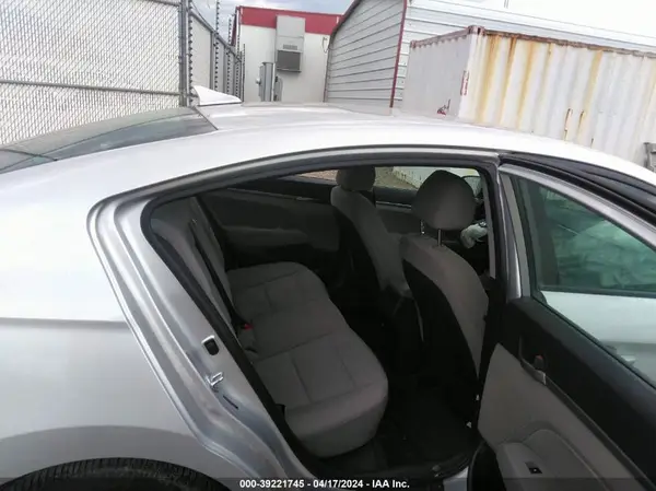 5NPD84LF8JH356234 2018 HYUNDAI ELANTRA - Image 8