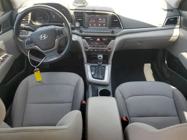 5NPD84LF8JH359585 2018 HYUNDAI ELANTRA - Image 8