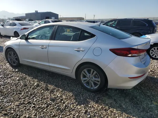 5NPD84LF8JH360106 2018 HYUNDAI ELANTRA - Image 2