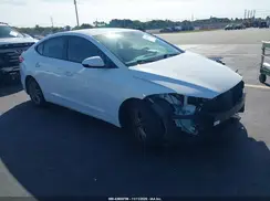 5NPD84LF8JH366813 2018 HYUNDAI ELANTRA