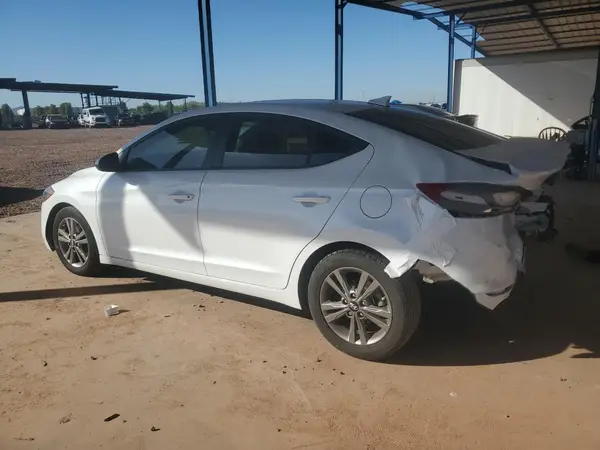 5NPD84LF8JH366861 2018 HYUNDAI ELANTRA - Image 2