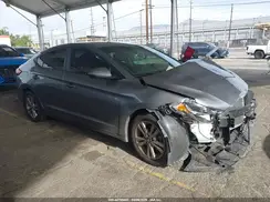 5NPD84LF8JH368741 2018 HYUNDAI ELANTRA