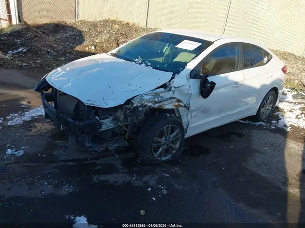 5NPD84LF8JH369159 2018 HYUNDAI ELANTRA - Image 2