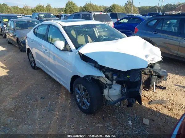 5NPD84LF8JH372854 2018 HYUNDAI ELANTRA - Image 1