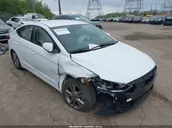5NPD84LF8JH373602 2018 HYUNDAI ELANTRA