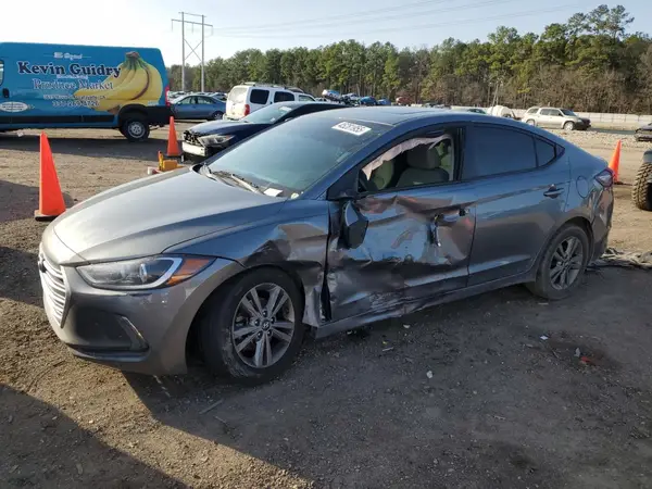 5NPD84LF8JH374281 2018 HYUNDAI ELANTRA - Image 1