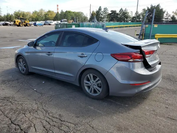 5NPD84LF8JH374717 2018 HYUNDAI ELANTRA - Image 2