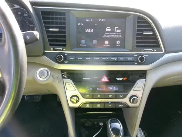 5NPD84LF8JH375270 2018 HYUNDAI ELANTRA - Image 8