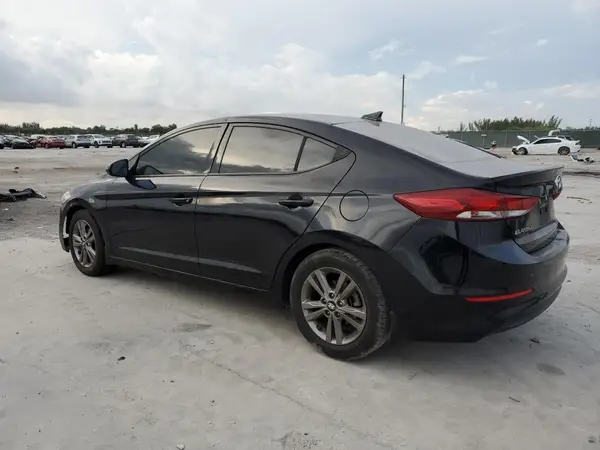 5NPD84LF8JH376709 2018 HYUNDAI ELANTRA - Image 2