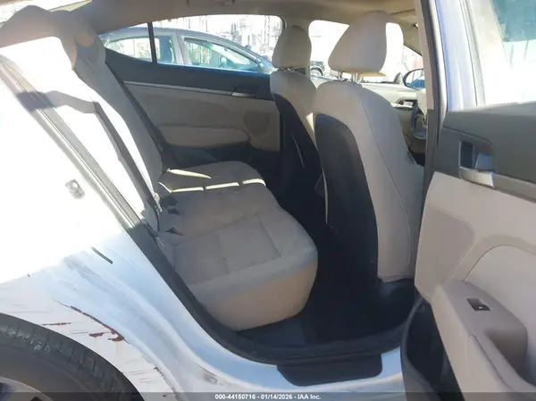 5NPD84LF8JH378122 2018 HYUNDAI ELANTRA - Image 8