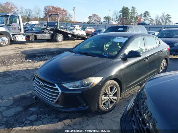5NPD84LF8JH378671 2018 HYUNDAI ELANTRA - Image 2