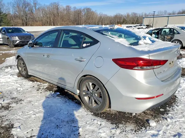 5NPD84LF8JH380033 2018 HYUNDAI ELANTRA - Image 2
