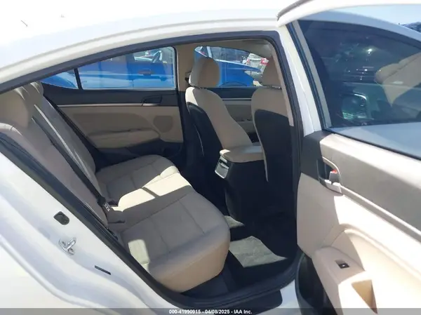 5NPD84LF8JH382221 2018 HYUNDAI ELANTRA - Image 8
