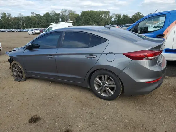 5NPD84LF8JH382901 2018 HYUNDAI ELANTRA - Image 2
