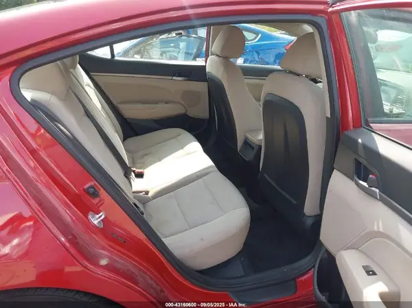5NPD84LF8JH383370 2018 HYUNDAI ELANTRA - Image 8
