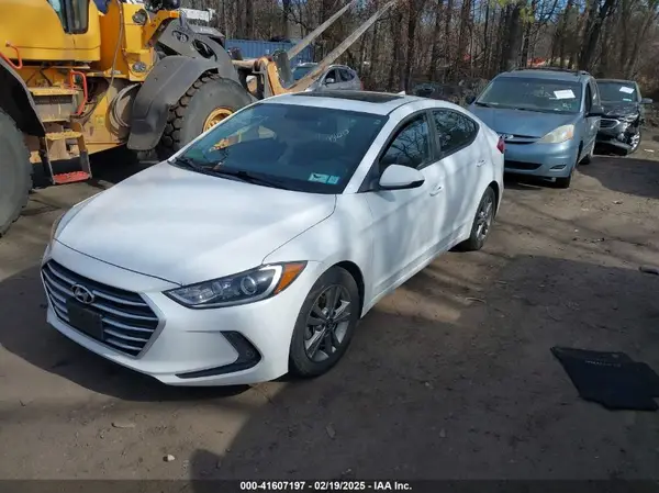 5NPD84LF8JH386477 2018 HYUNDAI ELANTRA - Image 2