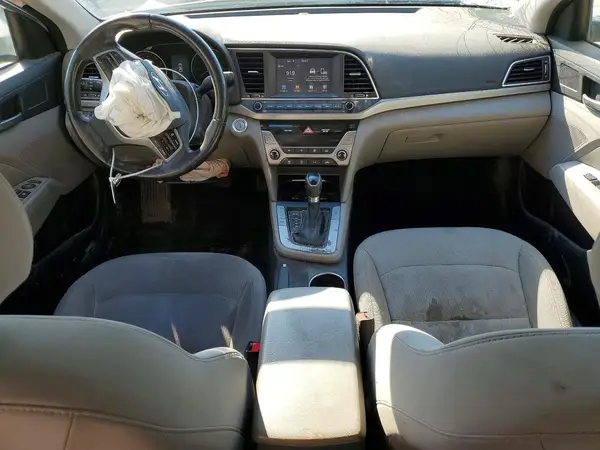 5NPD84LF8JH387788 2018 HYUNDAI ELANTRA - Image 8
