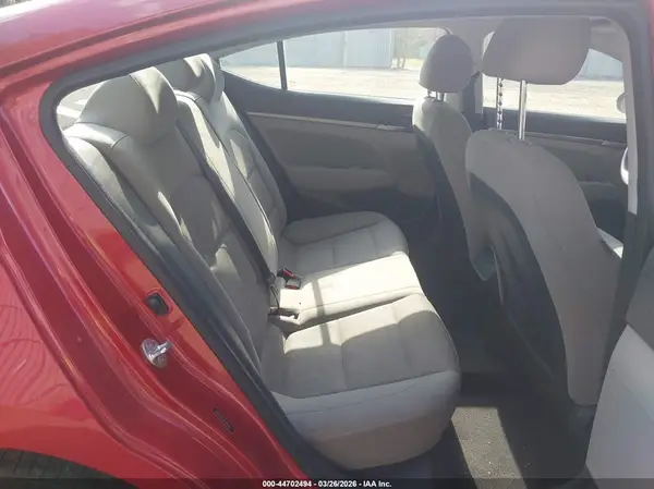 5NPD84LF8JH389962 2018 HYUNDAI ELANTRA - Image 8