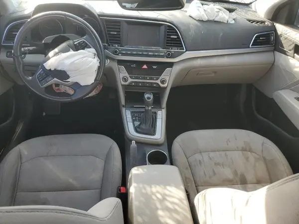 5NPD84LF8JH390822 2018 HYUNDAI ELANTRA - Image 8