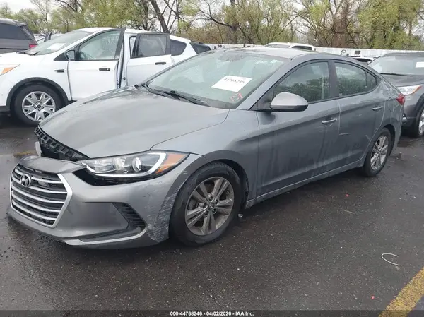 5NPD84LF8JH395471 2018 HYUNDAI ELANTRA - Image 2