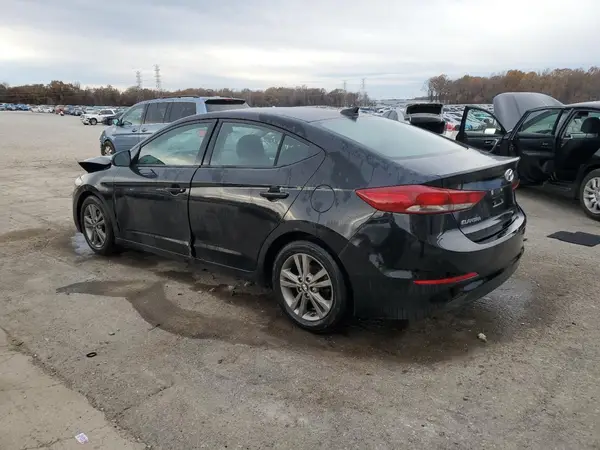 5NPD84LF8JH396703 2018 HYUNDAI ELANTRA - Image 2