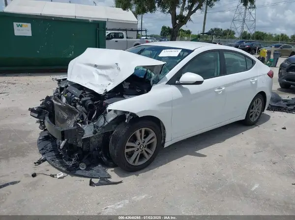 5NPD84LF8JH398144 2018 HYUNDAI ELANTRA - Image 2