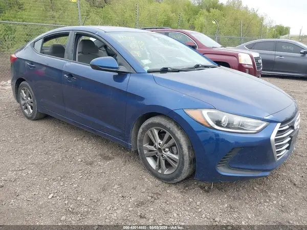 5NPD84LF8JH398452 2018 HYUNDAI ELANTRA - Image 1