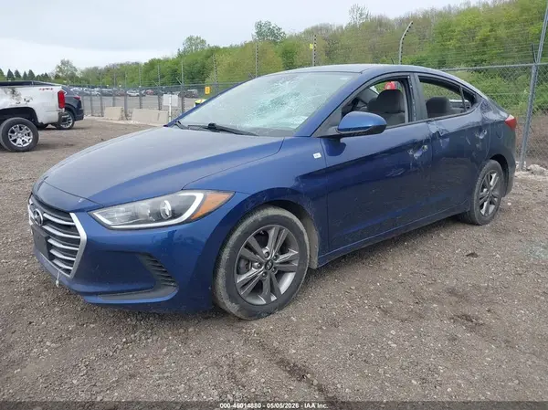 5NPD84LF8JH398452 2018 HYUNDAI ELANTRA - Image 2