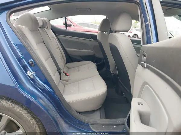 5NPD84LF8JH398452 2018 HYUNDAI ELANTRA - Image 8