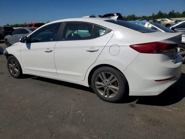 5NPD84LF8JH398919 2018 HYUNDAI ELANTRA - Image 2