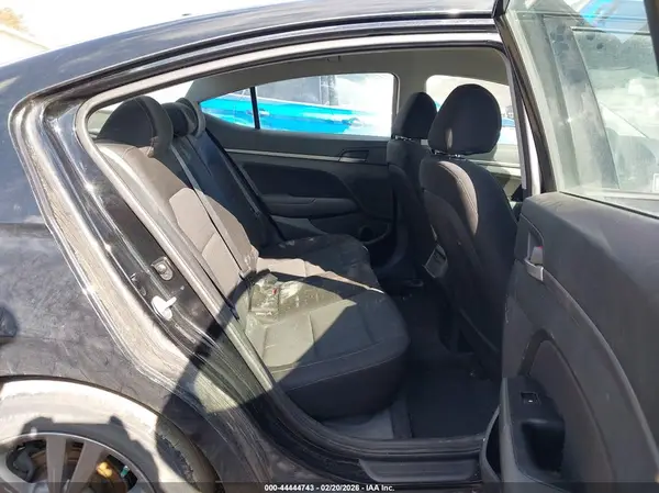5NPD84LF8JH399231 2018 HYUNDAI ELANTRA - Image 8