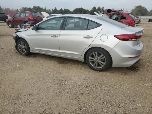 5NPD84LF8JH399438 2018 HYUNDAI ELANTRA - Image 2