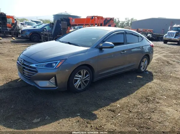 5NPD84LF8KH404462 2019 HYUNDAI ELANTRA - Image 2
