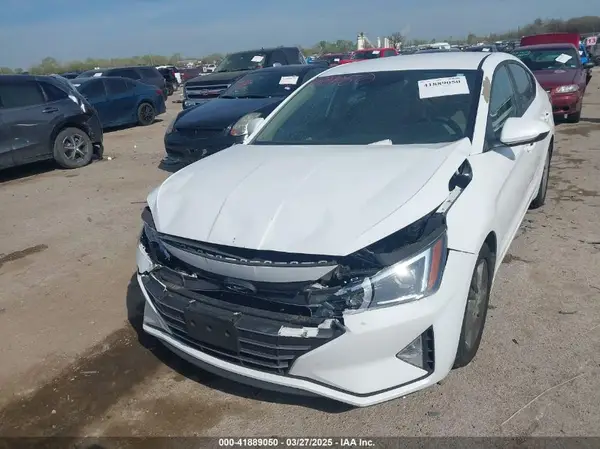 5NPD84LF8KH408575 2019 HYUNDAI ELANTRA - Image 2
